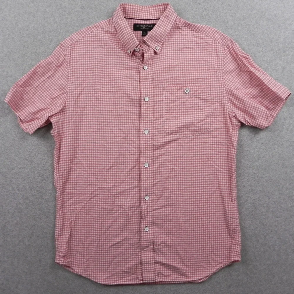 Banana Republic Shirt Mens Small Standard Fit Button Pink Gingham Short Sleeve